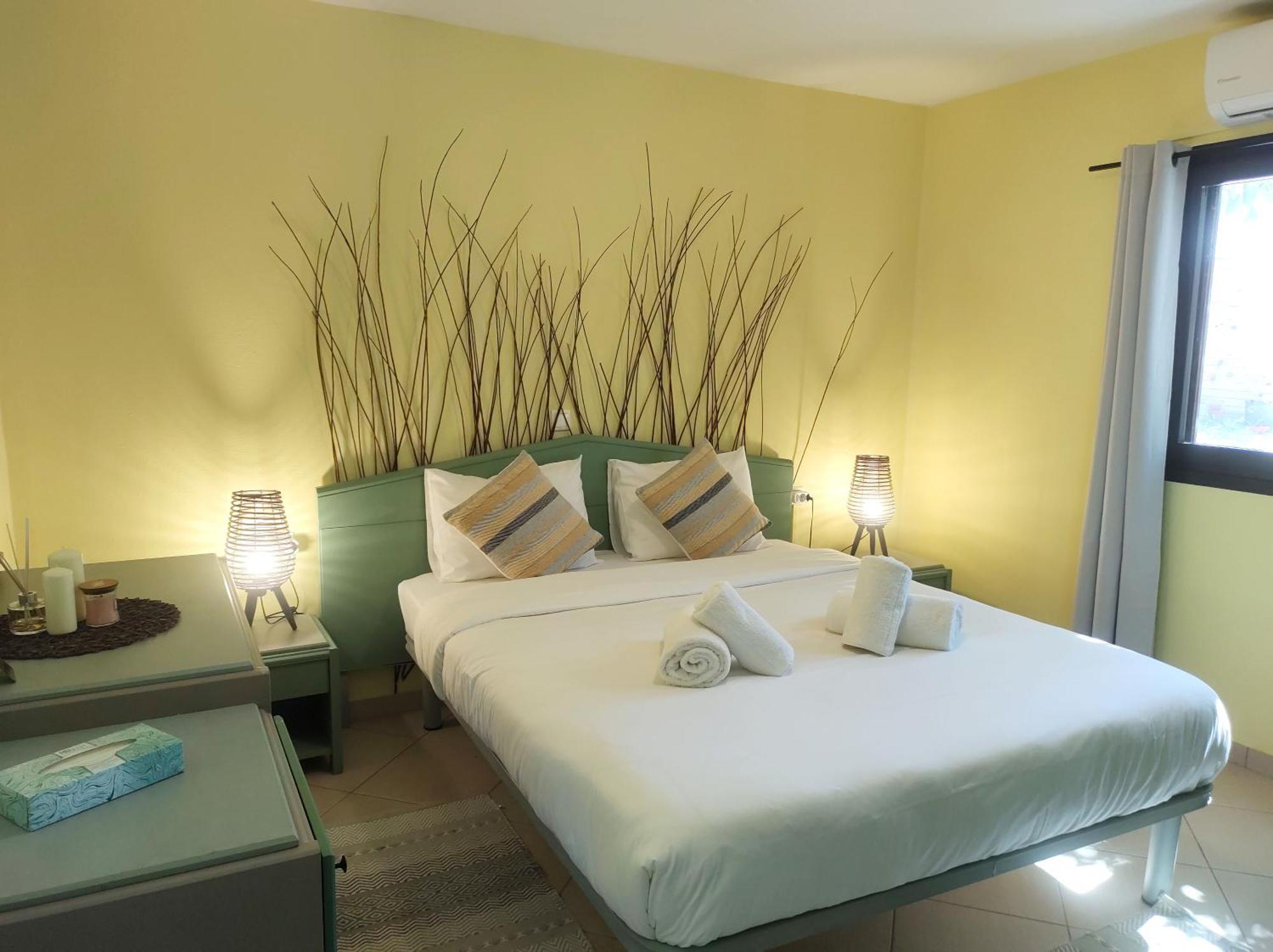 מוכלוס Summer Dream Cottage, 2Br, Beautiful Sea View מראה חיצוני תמונה